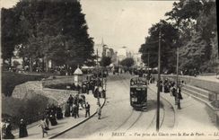 CPA Brest vue prise des Glacis vers la rue de Paris 