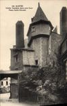 CPA Nantes Vieille Tourelle dans une Cour Place St Vincent 