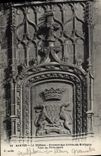 CPA Nantes Le Chateau Ecusson aux Armes de Bretagne Tour du Pont Levis 