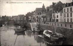 CPA Le Croisic Loire Inf Les Quais à maree basse 