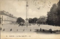 CPA Nantes La Place Louis XVI 