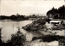 CPSM Pornic l'entree du Port et les Bains de l'Anse aux Lapins 