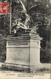 CPA Provins Monument aux enfants de Provins morts pour la patrie 