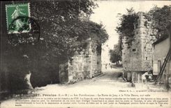 CPA Provins S et M Les Fortifications La Porte de Jouy a la Ville Haute XII siecle 