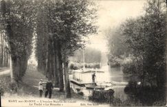 CPA Mary sur Marne l'Ancien Moulin de Conde Le Yacht La Mouette barques