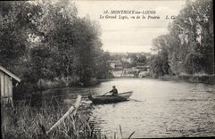 CPA Montigny sur Loing Le Grand Logis vu de la Prairie barque rivière