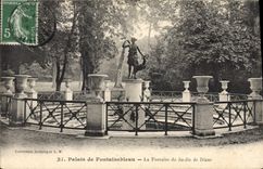 CPA Palais de Fontainebleau La Fontaine du Jardin de Diane 