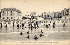 CPA Les Sables d'Olonne Bains Terminus Place du Palais de Justice
