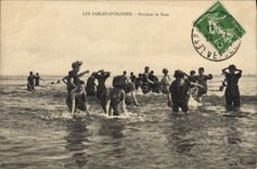 CPA Les Sables d'Olonne Pendant le Bain