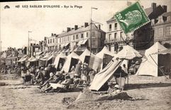 CPA Les Sables d'Olonne Sur la Plage