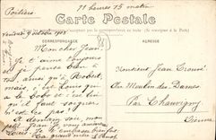 CPA Poitiers Le Monument des Combattants