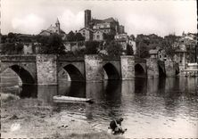 CPSM Limoges Pont Saint Etienne et la Cathedrale