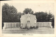 CPA Epinal Le Monument 