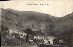 CPA Le Vittel Vosges Vue prise de I'Est 