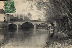 CPA Arcy sur Cure La Cure et le Pont 