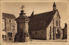CPA Bleneau Yonne L'Eglise Monument de style ogival de la fin du XII siecle 