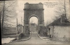 CPA Villevallier Yonne L'entree du pont Suspendu du cote du Village 
