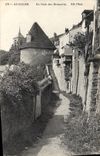 CPA Avallon Un Coin des Remparts 