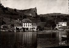 CPSM L'Auvergne Le Lac Chambon et la Dent du Marais 