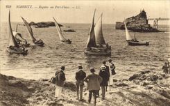 CPA Biarritz Ragates au Port Vieux 