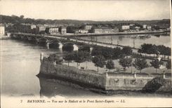 CPA Bayonne vue sur le Reduit et le Pont Saint Esprit 