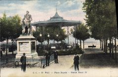 CPA Pau Royale Statue Henri 