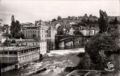 CPA Oloron Basses Pyrenees Pont Sainte Claire sur le Gave d'Aspe Au Fond le Vieil Iluro 
