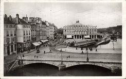 CPA Bayonne le Theatre et la Nive 