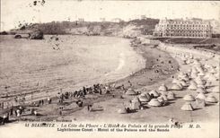 CPA Biarritz La Cote du Phare L'Hotel du Palais et la Grande Plage 