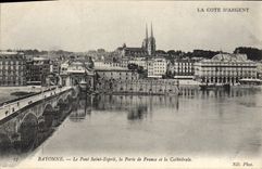 CPA Bayonne Le Pont Saint Esprit la Porte de France et la Cathedrale 