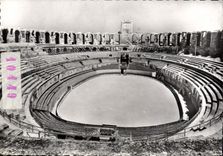 CPSM ARLES sur RHONE intérieur des arènes