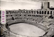 CPSM ARLES les arènes