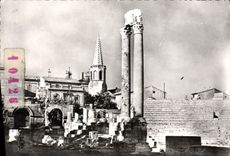 CPM Arles Le Theatre Antique