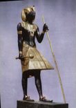 CPM Toutankhamon Statue En Bois Grandeur Nature