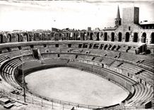 CPM Arles Les Arenes