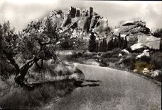 CPM Paysages De Provence Arrivee aux Baux