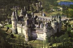 CPM Chateau De Pierrefonds