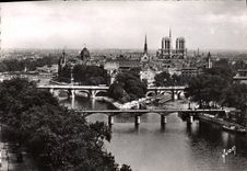 CPM Paris En Flanant La Cite Notre Dame