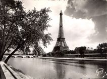CPSM Paris Et Ses Merveilles La Tour Eiffel