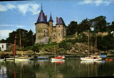 CPSM Lumiere De La Cote De Jade Pornic La Chateau