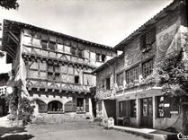 CPSM Perouges Hostellerie Maison Historique