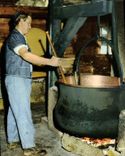 CPSM Gruyere Le Fromager Der Kasehandler
