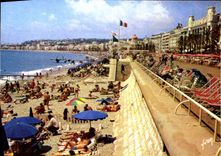 CPSM La Cote D'Azur Nice Promenade Des Anglais