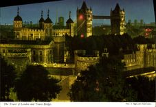CPSM The Tower Of London And Tower Bridge