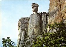 CPSM vallée de la Jonte vase de Sèvres Rozier-Peyreleau