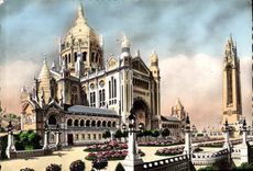 CPSM La Basilique de Lisieux Panorama general 