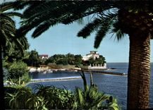 CPSM Beaulieu Le port de la Formica et la Villa Keruylos 