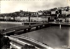CPSM Lyon Rhone Pont de Lattre de Tassigny entre du Tunnel 