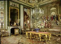 CPSM Couleurs et Lumiere de France Chateau de Fontainebleau Seine et Marne 
