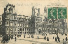 CPA Paris Place de l'Hotel de Ville